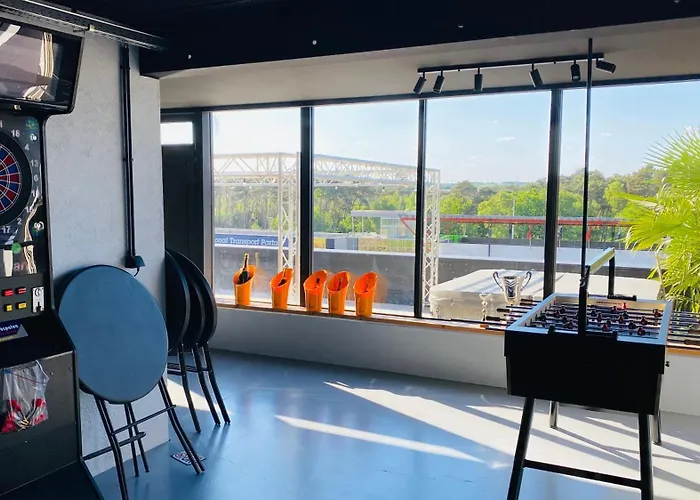 Gt Lounge